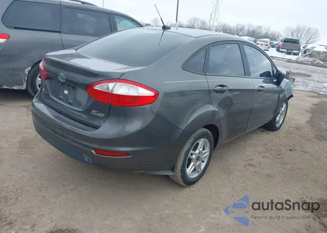 2018 Ford Fiesta Se из США, поврежденный, VIN 3FADP4BJ6JM143632